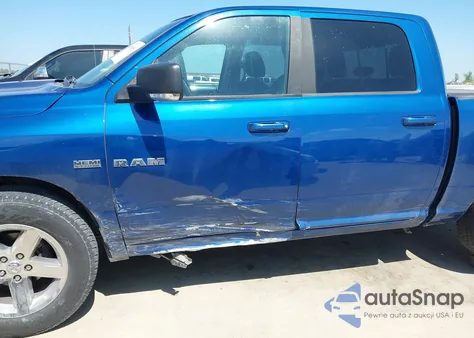 2010 Dodge Ram 1500 Slt/Sport/Trx из США, поврежденный, VIN 1D7RB1CT8AS169224